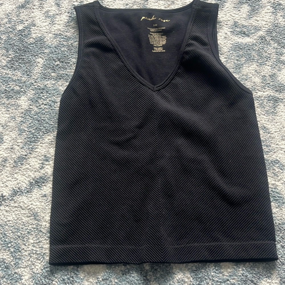 pink rose tank top!! perfect basic